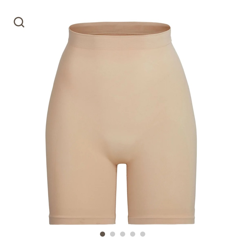 Skims Sculpting Short Mid Thigh with Open Gusset, Clay color, Size S/M